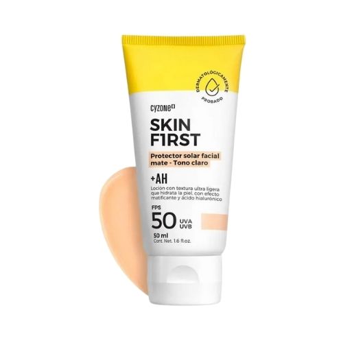 PROTECTOR SOLAR FACIAL SKIN FIRST CON COLOR CLARO, 50 ML